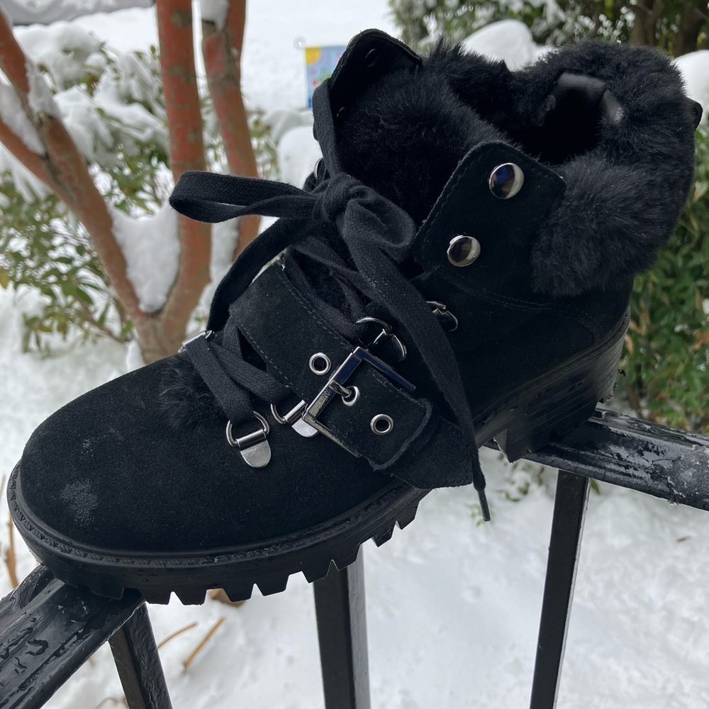 Womens Boots in Leather